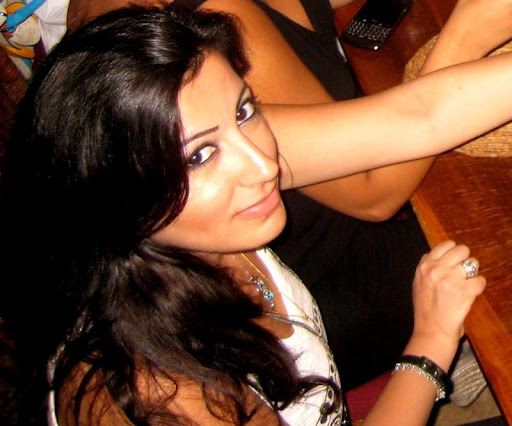 Danielle Simon Photo 15
