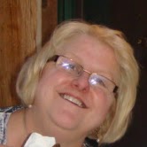Lynn Campbell Photo 28