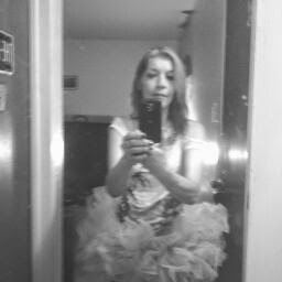 Joanne Nelson Photo 28