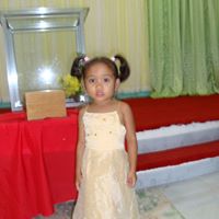 Elizabeth Garay Photo 10