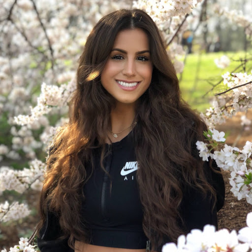Nicole Faiella Photo 3