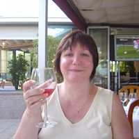 Pauline Forbes Photo 15