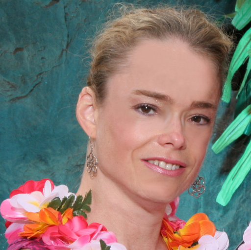Clarissa Ross Photo 10