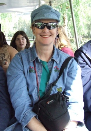 Becky Anderson Photo 6