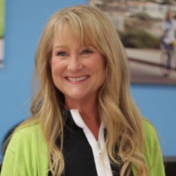 Suzanne Burke Photo 23