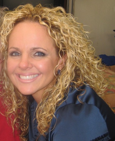Julie Martin Photo 23