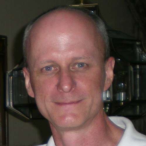 Robert Dickerson Photo 32