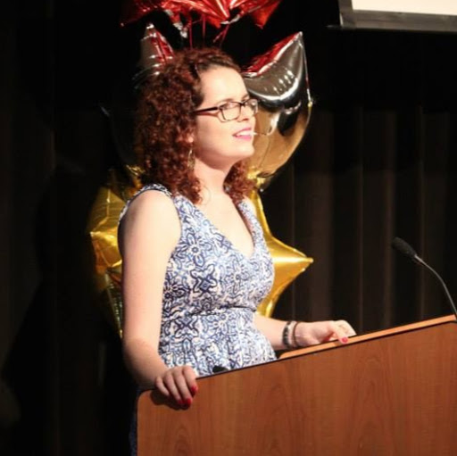 Allison Peters Photo 17