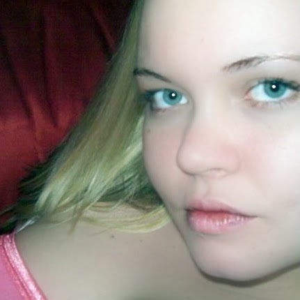 Courtney Ray Photo 30