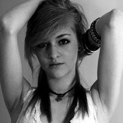 Louise Parker Photo 43