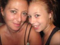 Laura Bowers Photo 13