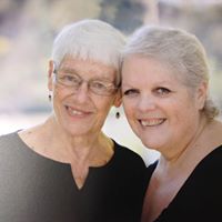 Linda Holmes Photo 28