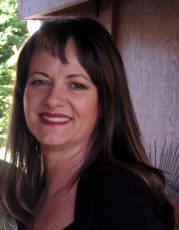 Diane Gonzales Photo 7