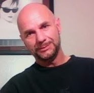 Steven Bramhall Photo 9