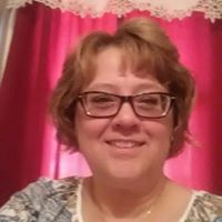 Linda Holmes Photo 23
