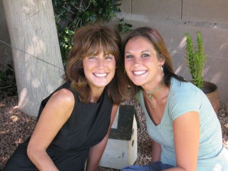 Lisa Hill Photo 23