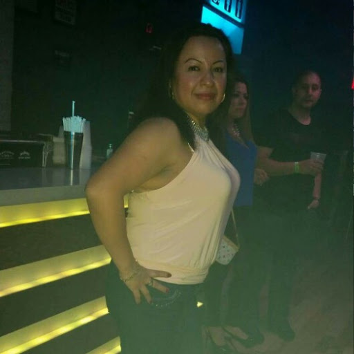 Mary Vega Photo 15