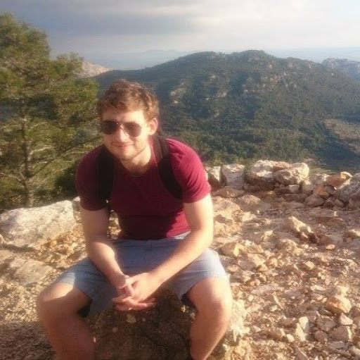 Tom Hughes Photo 42