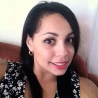 Julie Rojas Photo 13