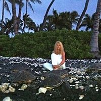 Candace Peterson Photo 15