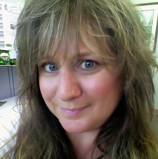 Sandra Bennett Photo 27