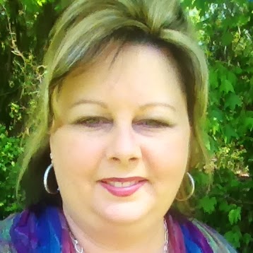 Debbie Andrews Photo 14