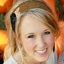 Christina Andrews Photo 14
