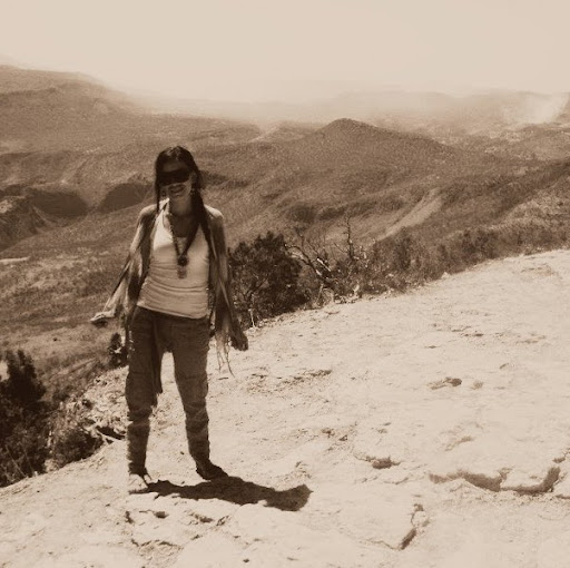 Raquel Manriquez Photo 3