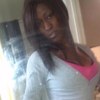Candace Flowers Photo 18
