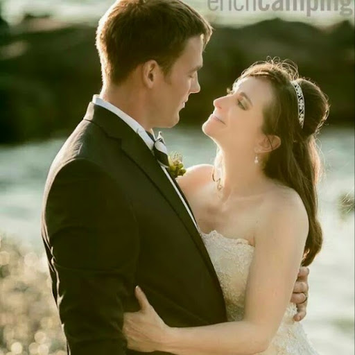 Lauren Mcgill Photo 17