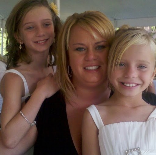 Shelley Adams Photo 13