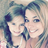 Madeline Hayes Photo 8