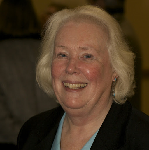 Stephanie Hauge Photo 10