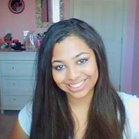 Yesenia Reyes Photo 30
