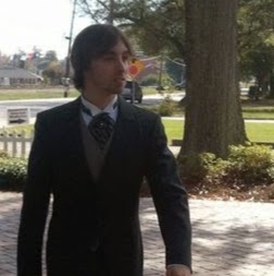 John Lloyd Photo 25