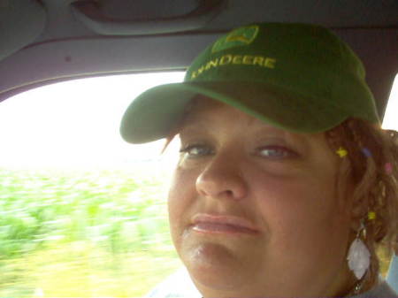 Julie Melton Photo 17