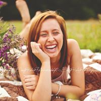 Rissa Thompson Photo 4