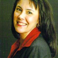 Angela Heath Photo 6