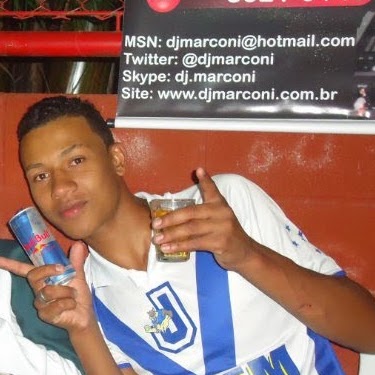 Cleyton Gomes Photo 3