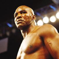 Larry Holmes Photo 26