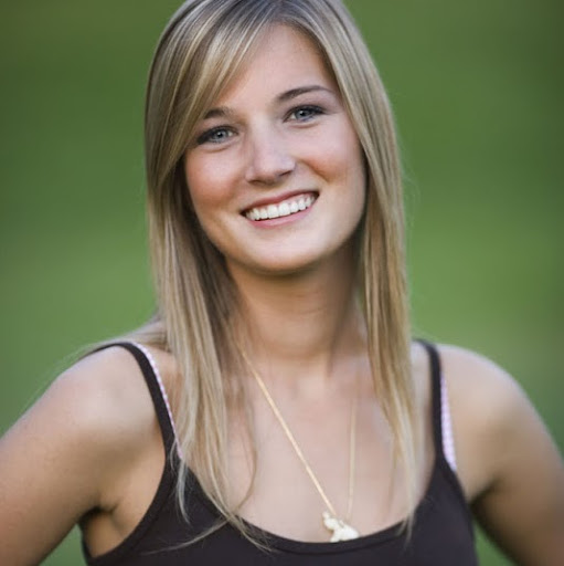 Christina Tracy Photo 38
