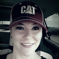 Holly Bernhardt Photo 18