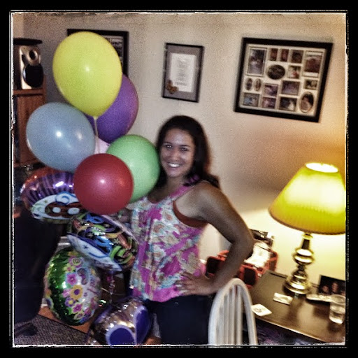 Sarah Lopez Photo 15