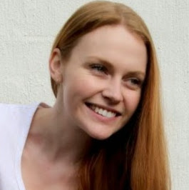 Danielle Singleton Photo 18