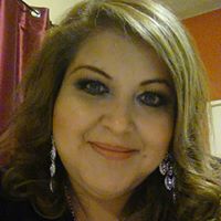 Minerva Lozano Photo 3
