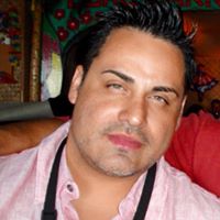Claudio Robles Photo 7