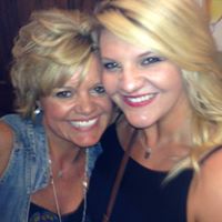 Michele Hoskins Photo 24