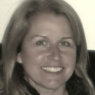 Andrea Hamilton Photo 38