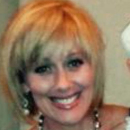 Karen Mueller Photo 24