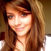 Katie Blake Photo 10